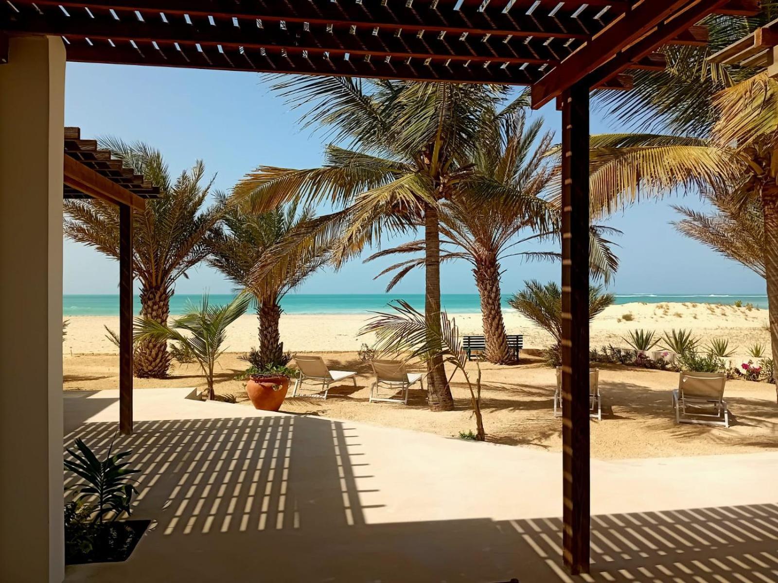 Cristina Alojamento, De Chaves, Boa Vista, Cape Verde, Wi-fi Alojamento de Acomodação e Pequeno-almoço Sal Rei