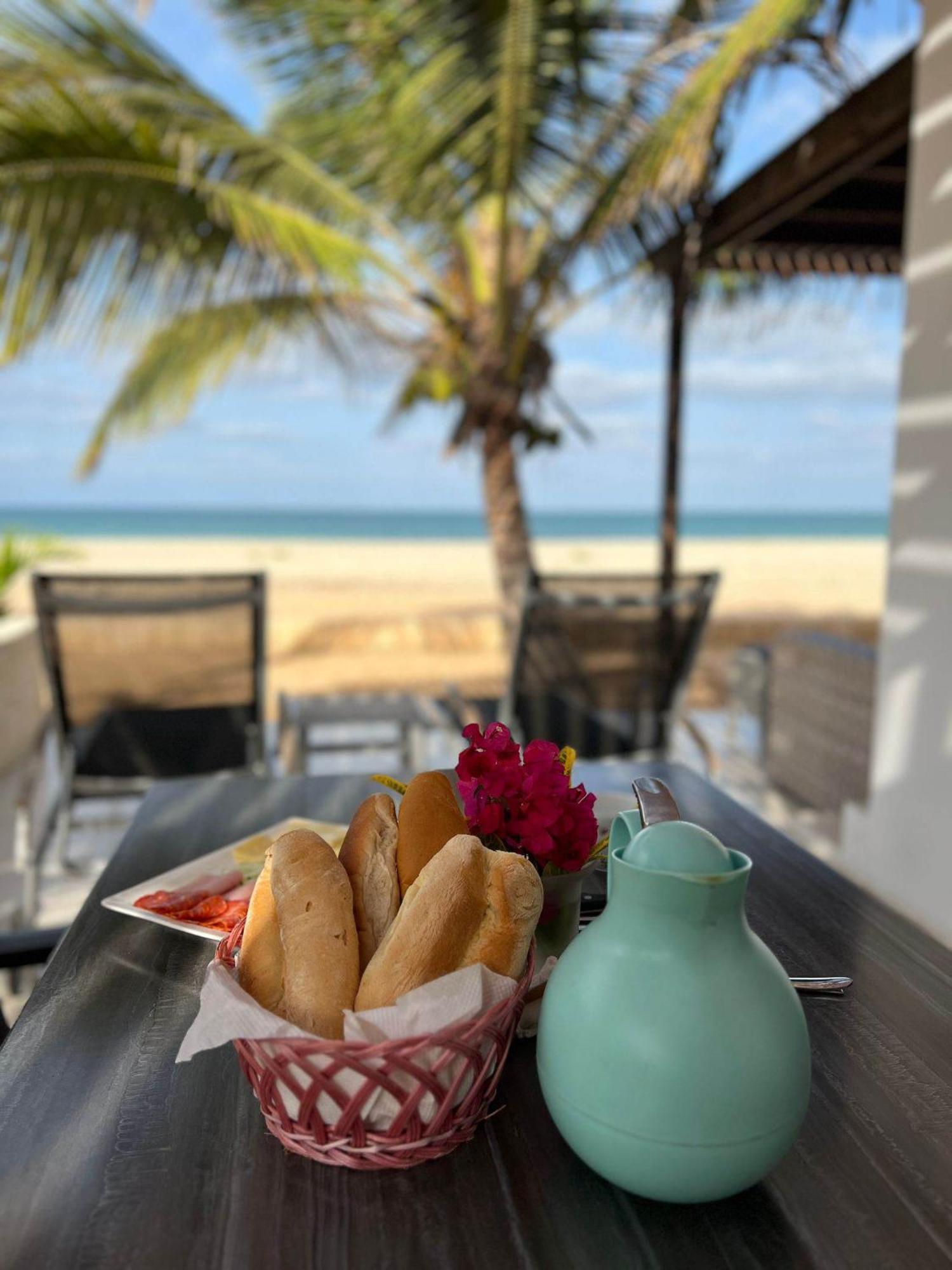 Cristina Alojamento, De Chaves, Boa Vista, Cape Verde, Wi-fi Bed & Breakfast Sal Rei