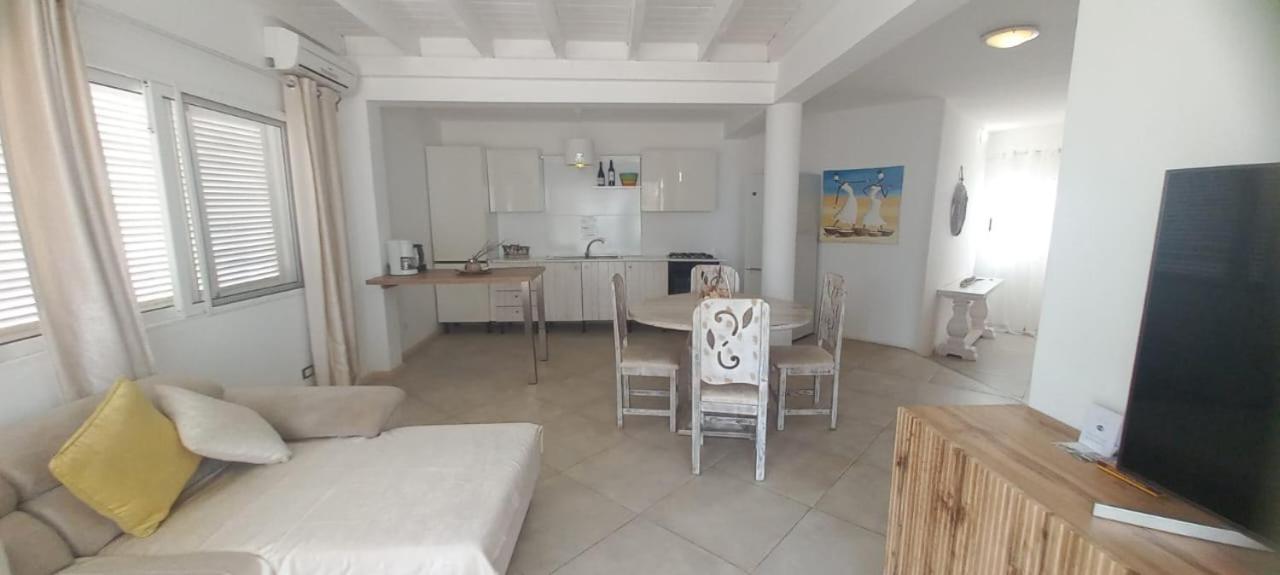 Cristina Alojamento, De Chaves, Boa Vista, Cape Verde, Wi-fi *